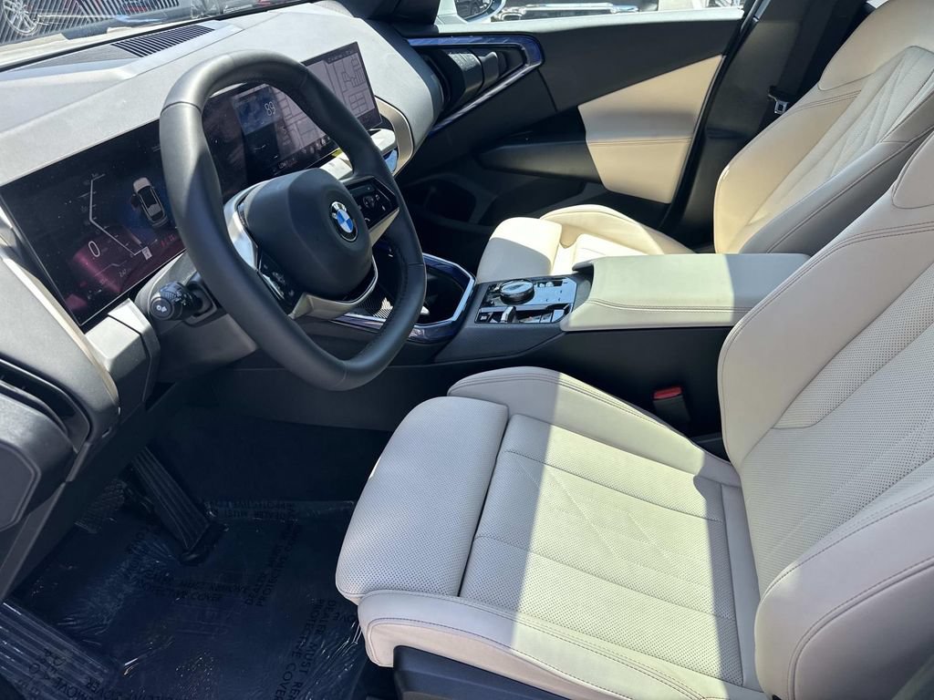 Used 2025 BMW X3 xDrive30i AWD/4WD image 17