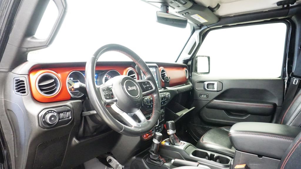 Used 2018 Jeep Wrangler Unlimited Rubicon image 24