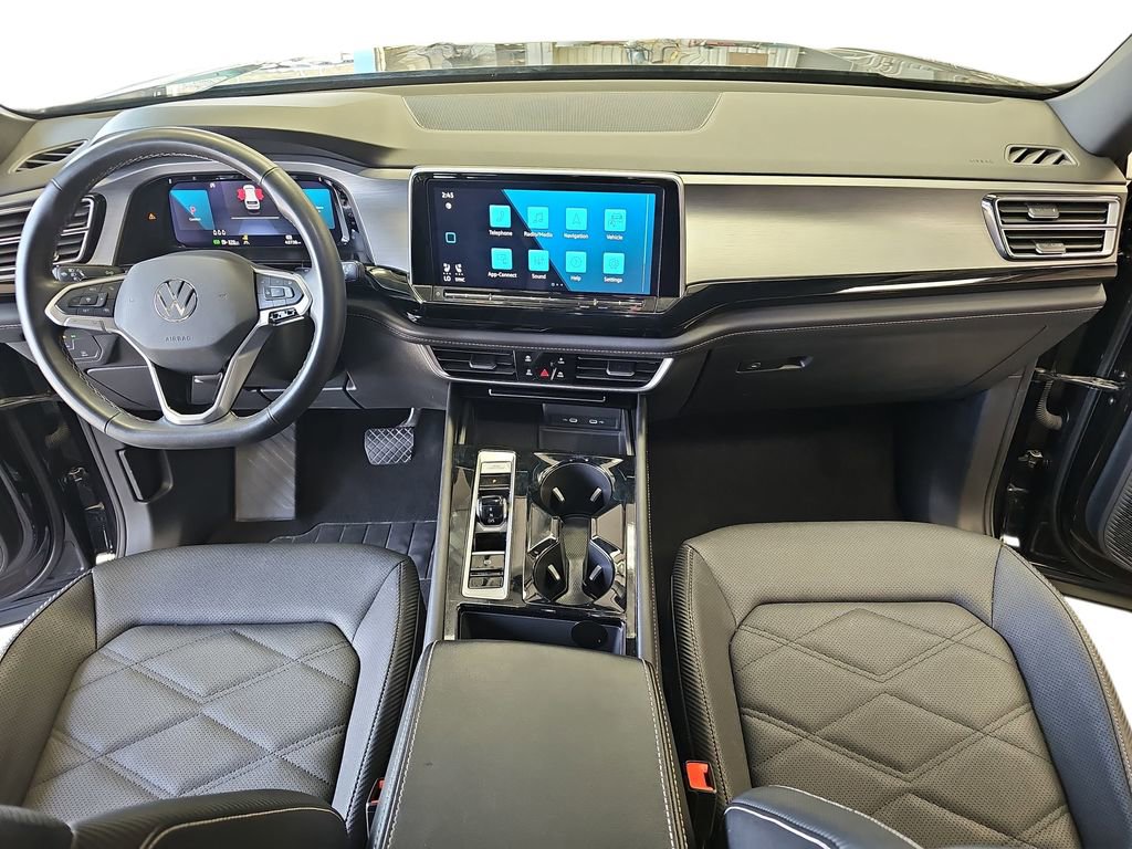 Used 2024 Volkswagen Atlas Cross Sport SE AWD/4WD image 9