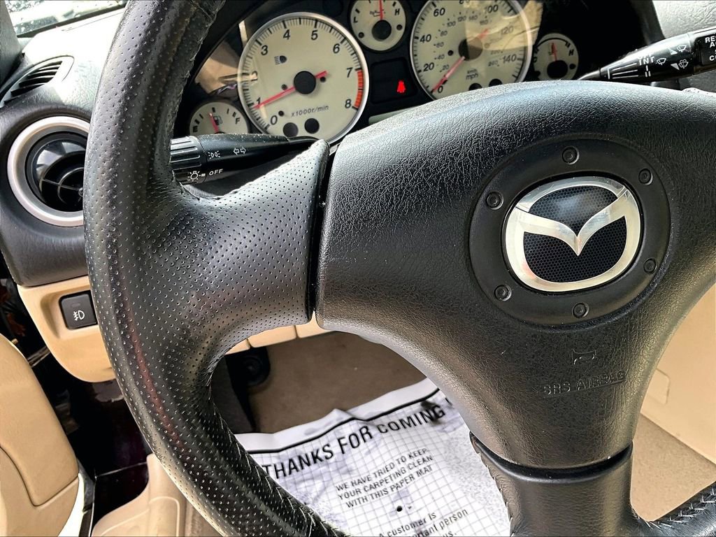 Used 2005 MAZDA MX-5 Miata LS RWD image 15
