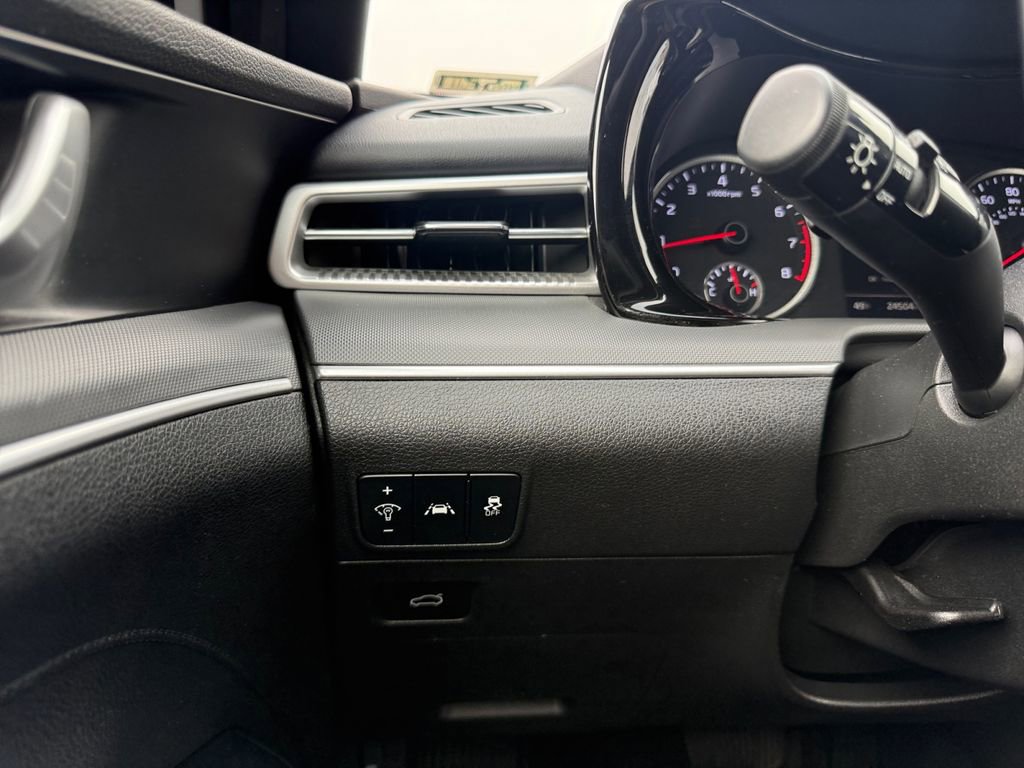 Used 2023 Kia K5 GT-Line image 22