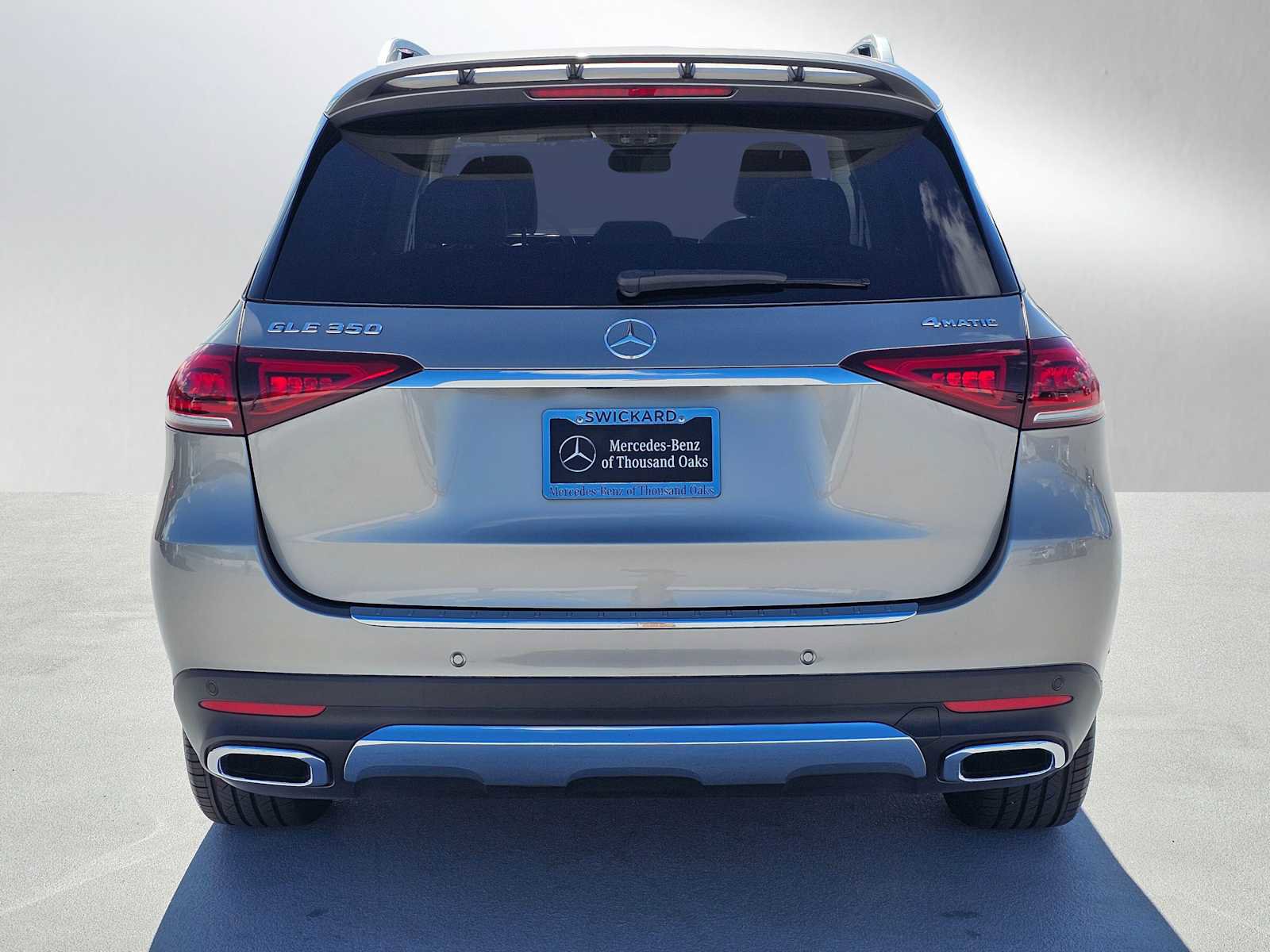 Used 2021 Mercedes-Benz GLE 350 4MATIC image 4