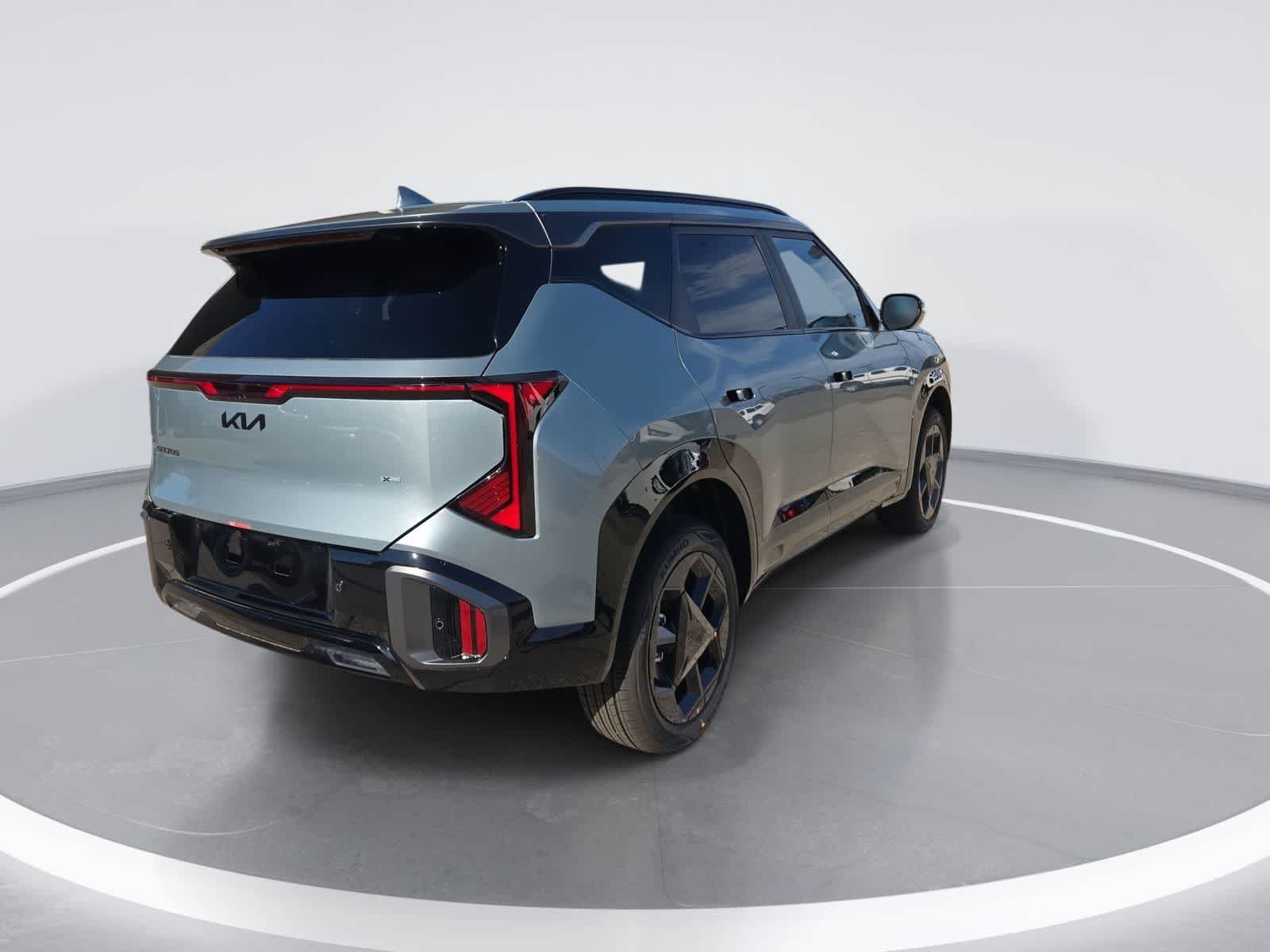 New 2027 Kia Seltos X-Line S w/ X-Line S Premium Package AWD/4WD image 8