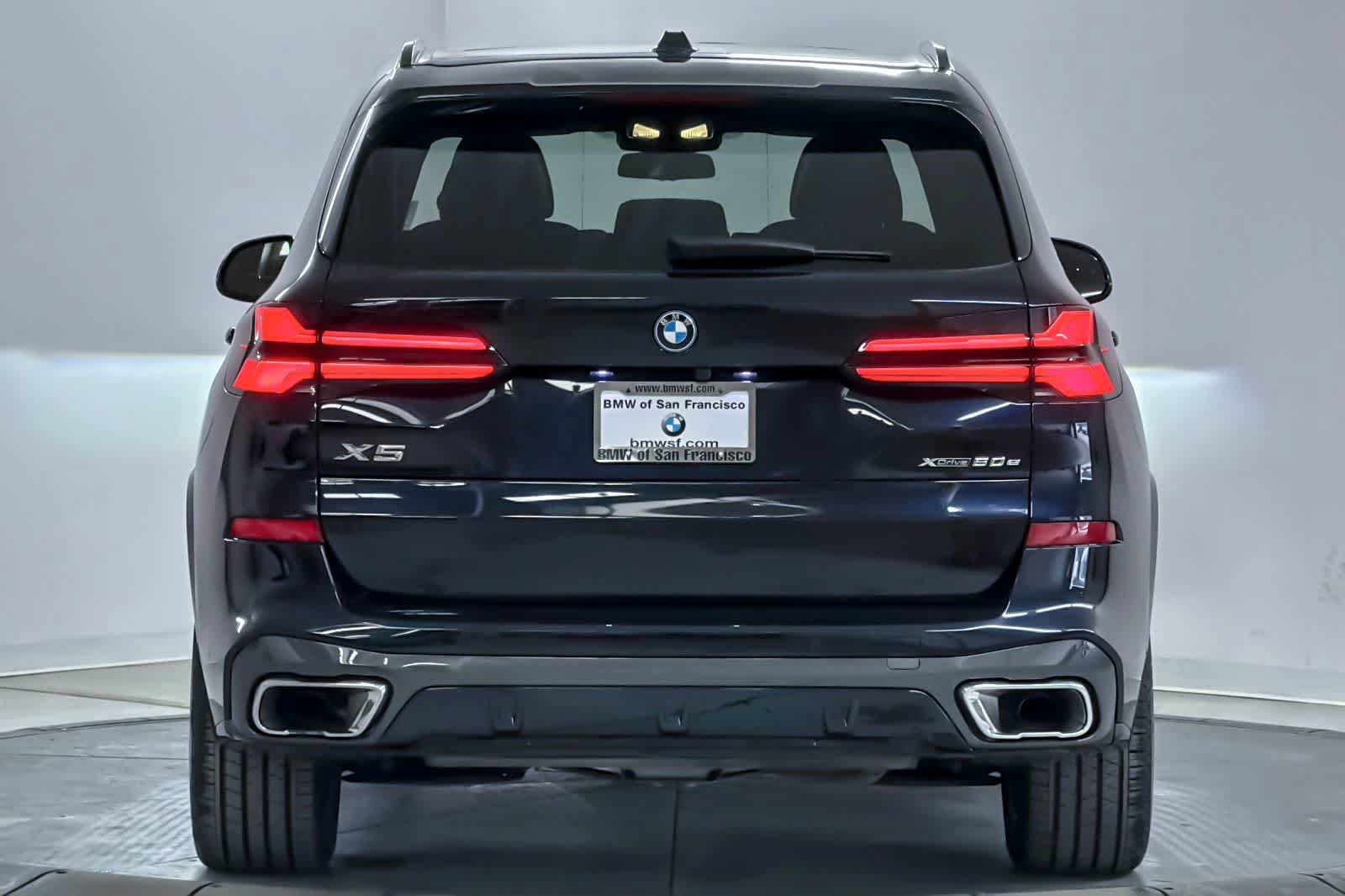 Used 2024 BMW X5 xDrive50e w/ M Sport Package AWD/4WD image 7