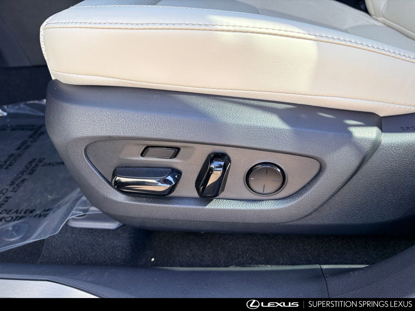 New 2026 Lexus RX 350 FWD image 19