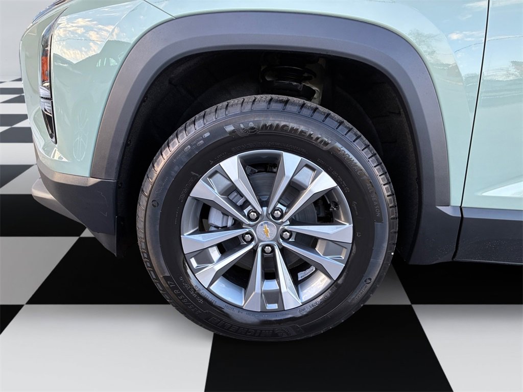 New 2026 Chevrolet Equinox LT w/ Convenience Package II image 14