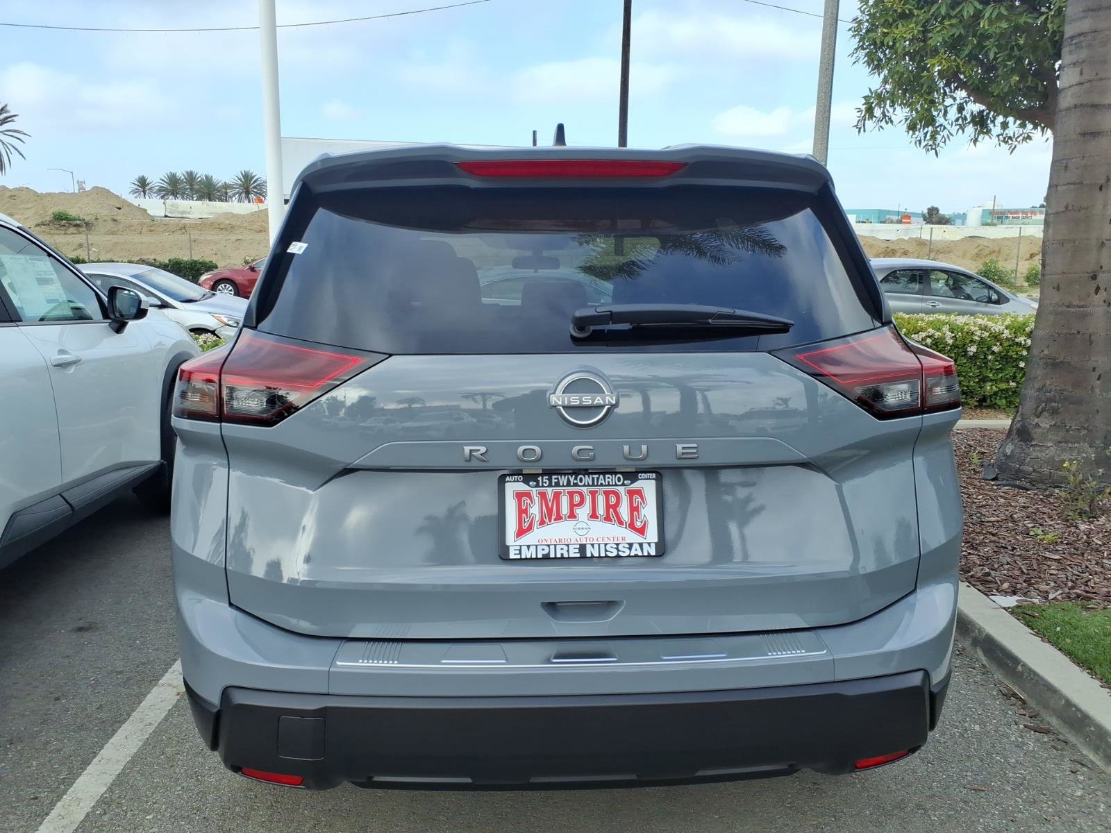 New 2026 Nissan Rogue SV FWD image 8