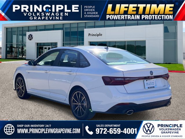 New 2027 Volkswagen Jetta GLI Autobahn FWD image 5