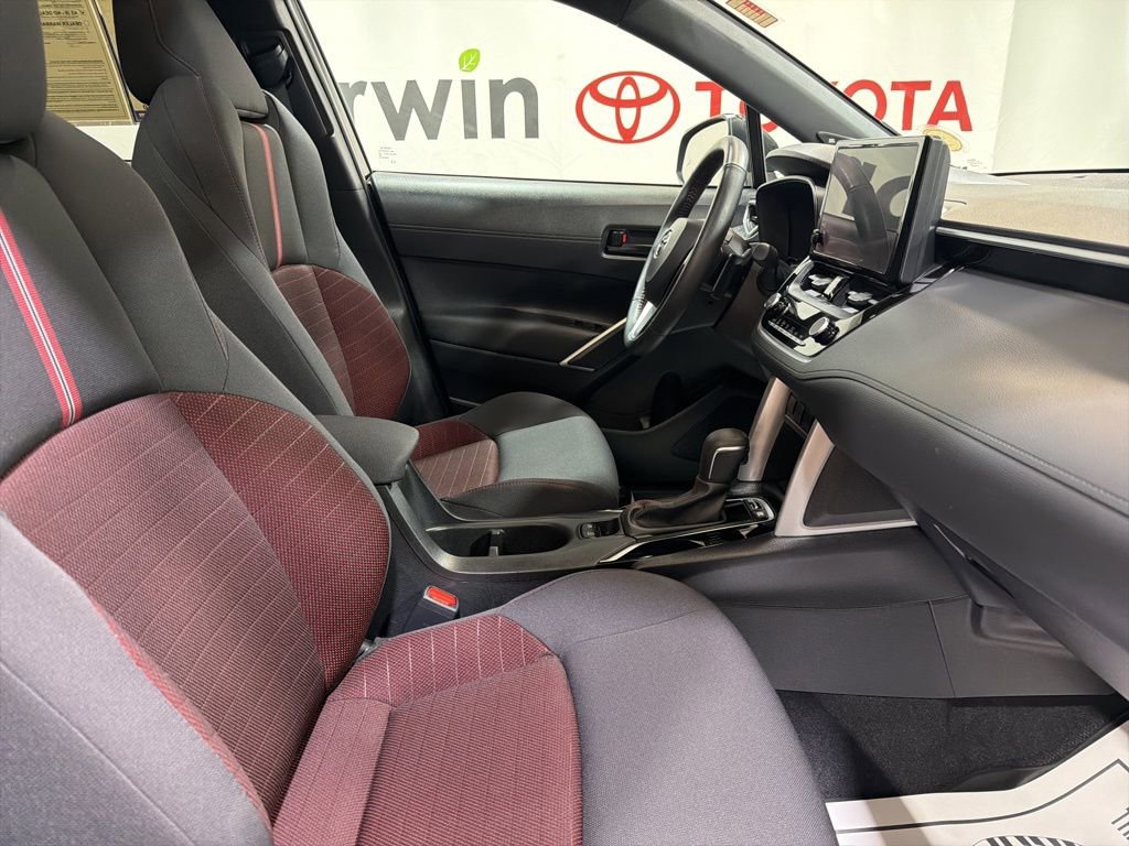 Used 2024 Toyota Corolla Cross AWD Hybrid image 12