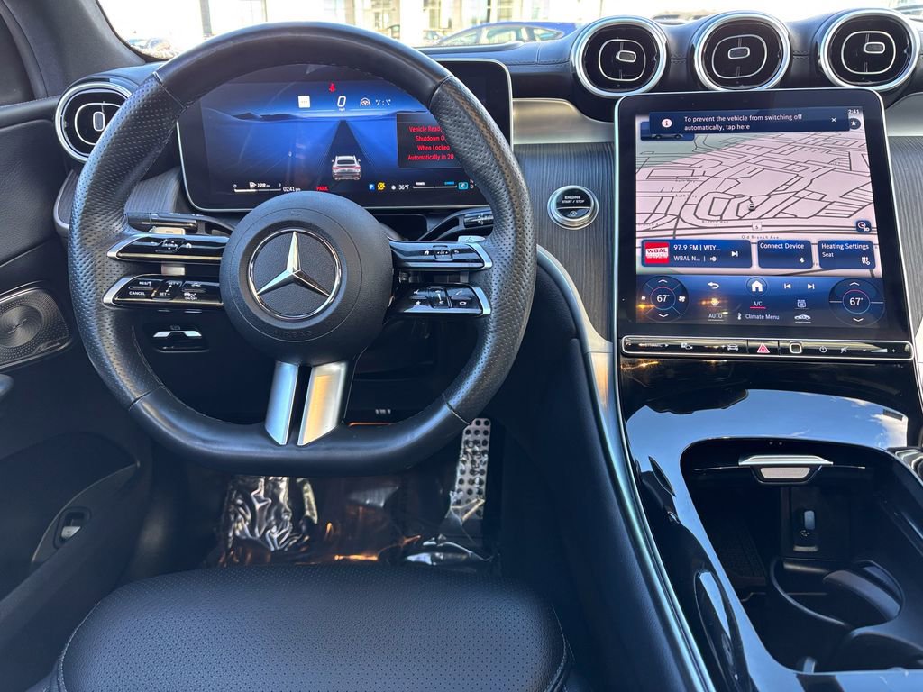 Used 2024 Mercedes-Benz GLC 300 4MATIC image 25