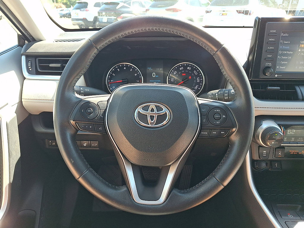Used 2022 Toyota RAV4 XLE w/ Convenience Package AWD/4WD image 17