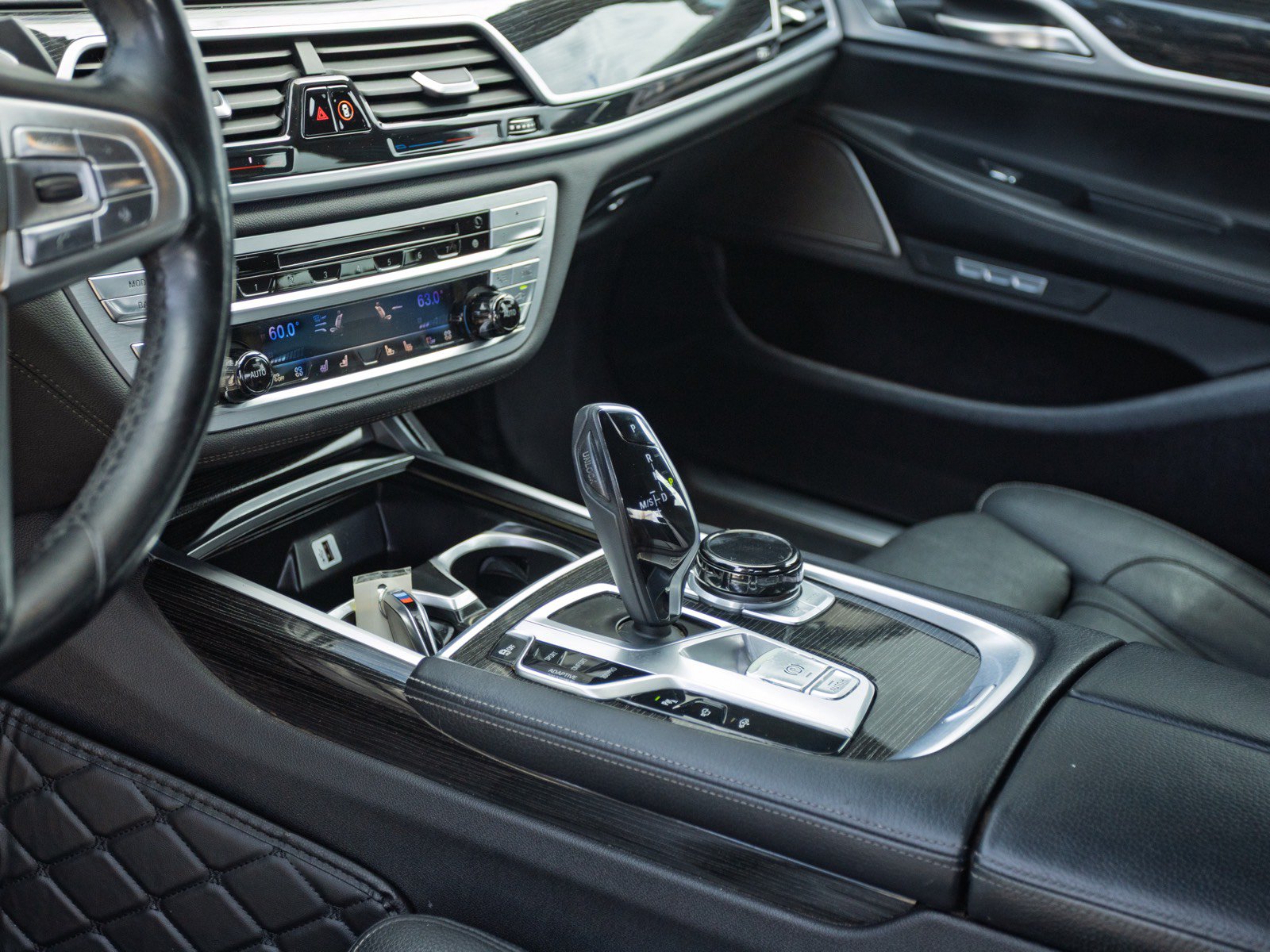 Used 2018 BMW 740i RWD image 12