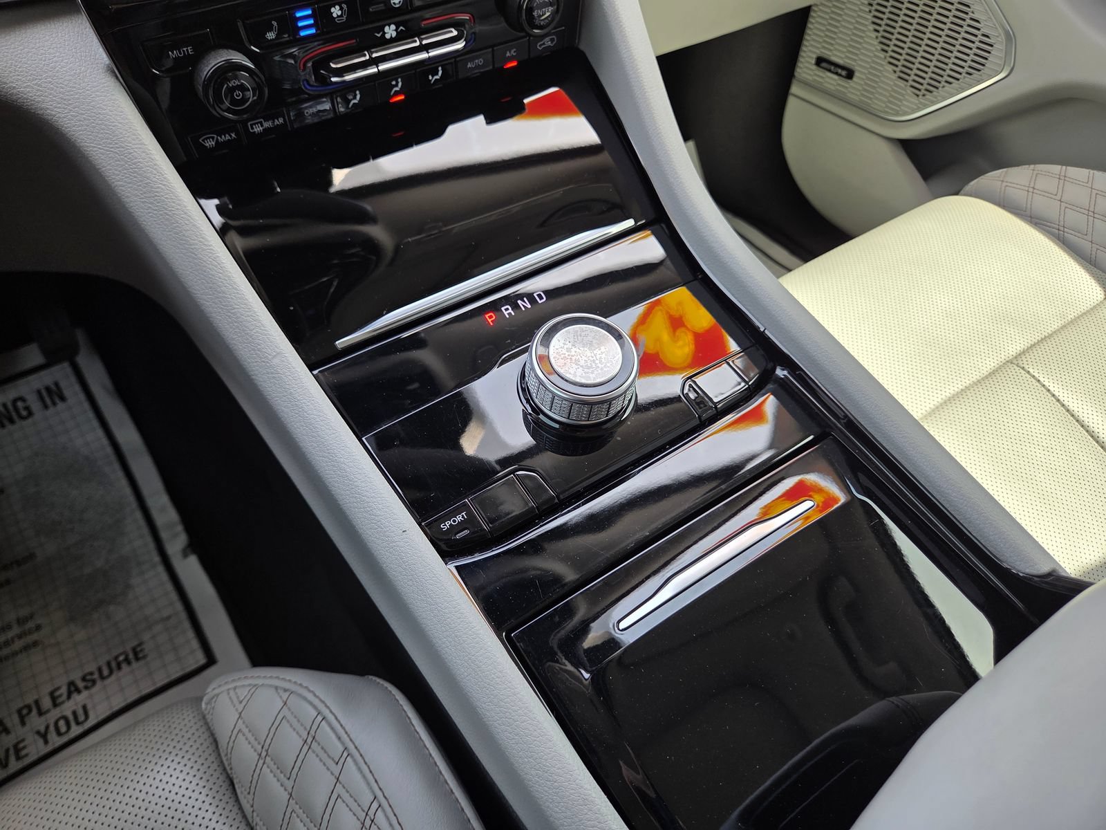 Used 2022 Jeep Grand Cherokee Summit RWD image 38