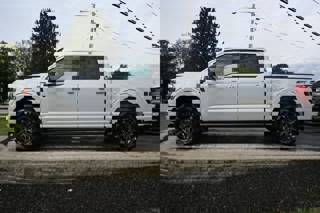 Used 2022 Ford F150 XLT w/ Equipment Group 302A High image 8