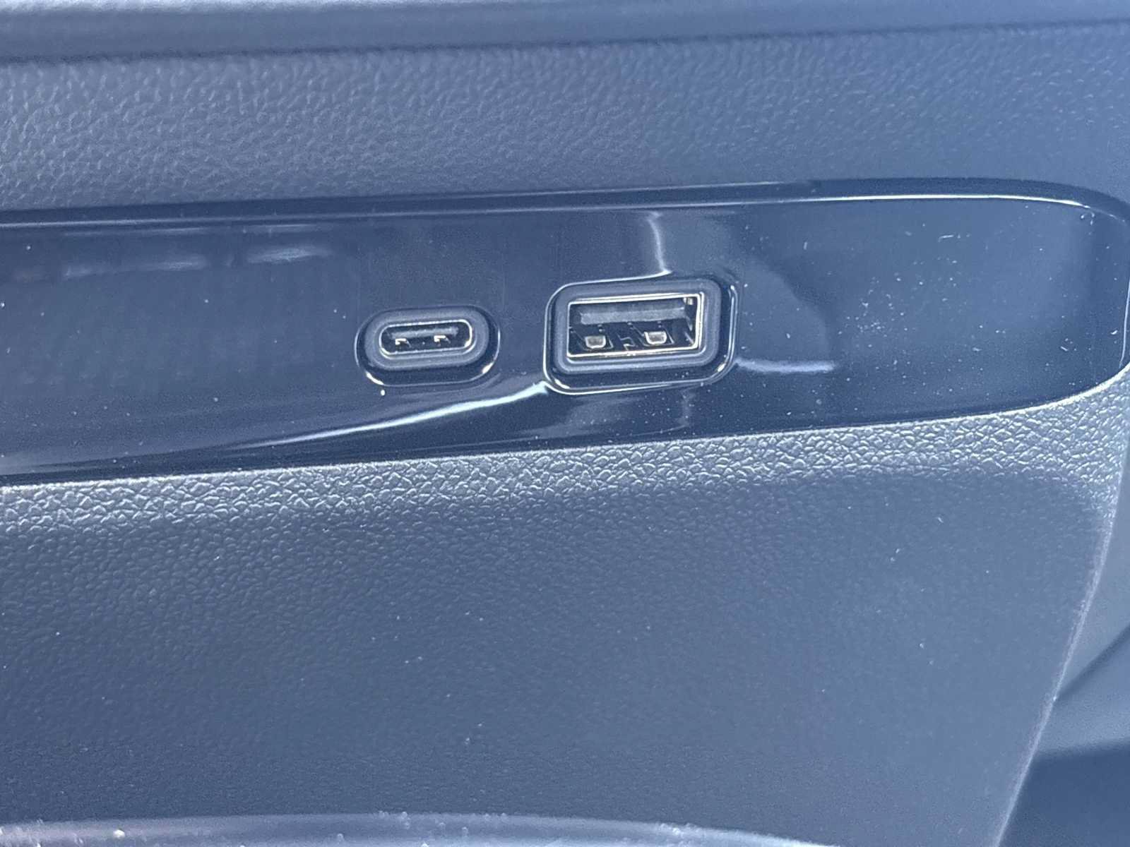 New 2027 Buick Enclave Sport Touring w/ Power Package FWD image 7