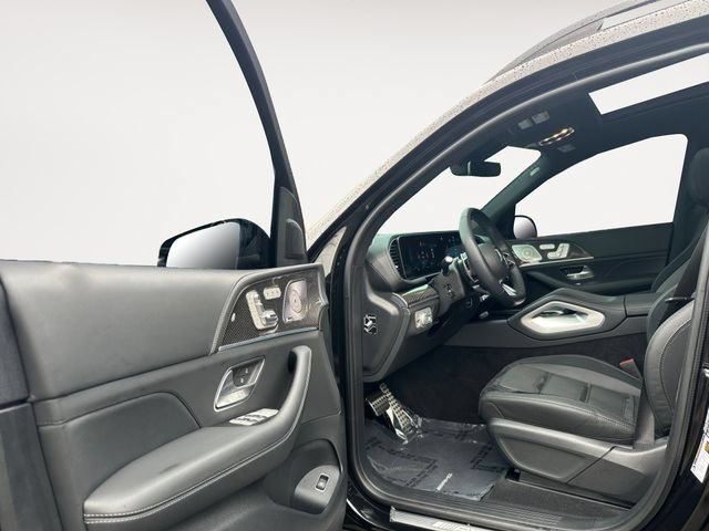 Used 2025 Mercedes-Benz GLS 63 AMG 4MATIC w/ AMG Night Package image 22
