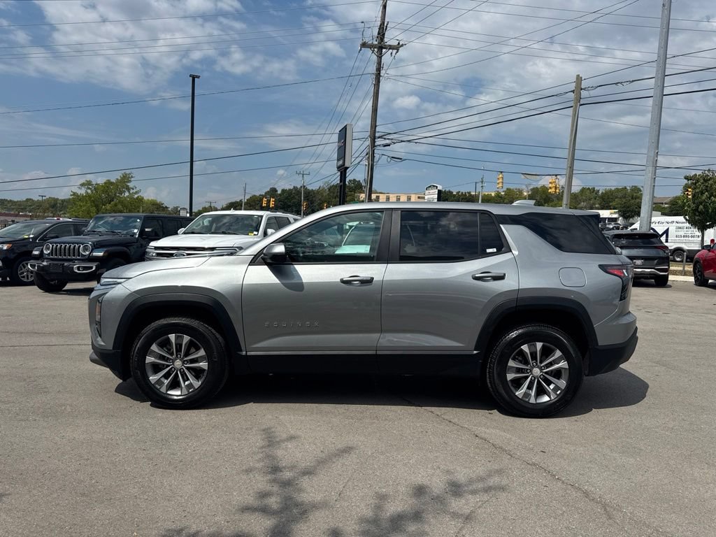 Used 2026 Chevrolet Equinox LT w/ Convenience Package II AWD/4WD image 4