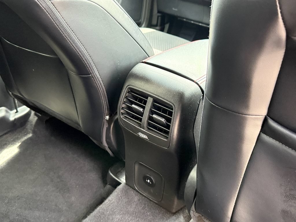 Used 2025 Ford Escape ST-Line AWD/4WD image 21
