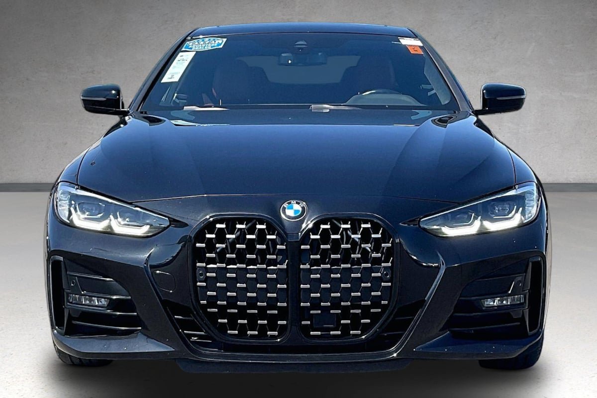 Used 2021 BMW 430i Coupe w/ M Sport Package RWD image 3