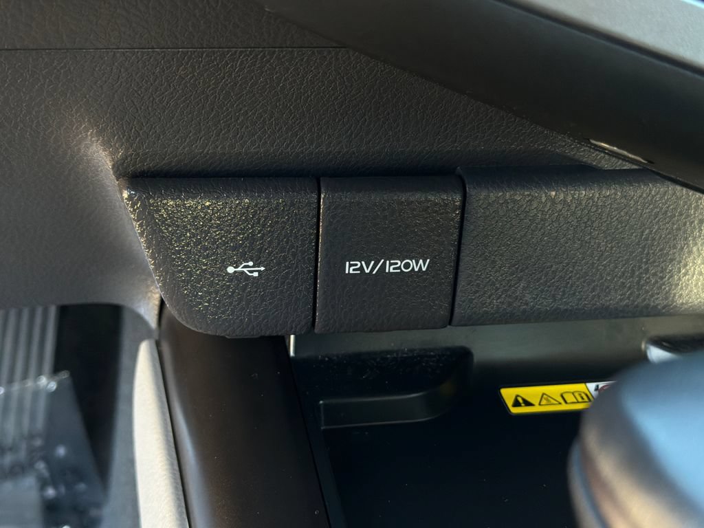 Used 2023 Toyota Camry XSE w/ Cold Weather Package FWD image 29
