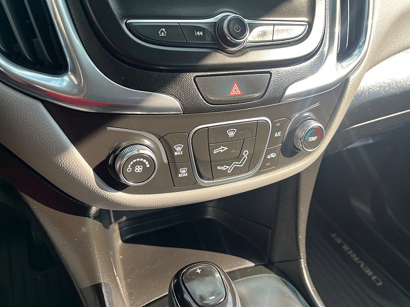 Used 2019 Chevrolet Equinox LS image 20
