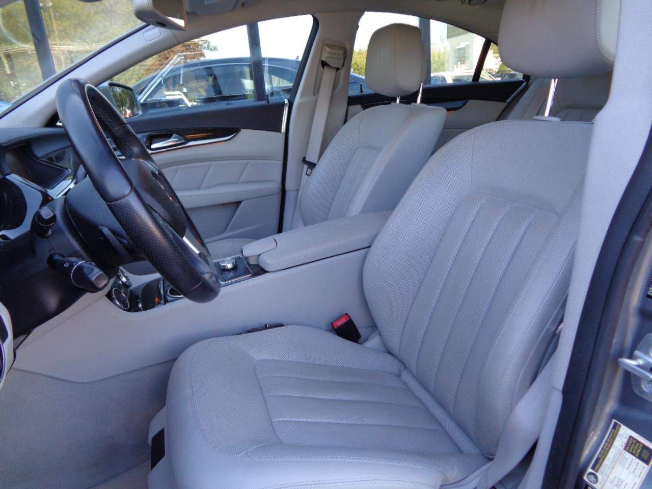 Used 2012 Mercedes-Benz CLS 550 image 9