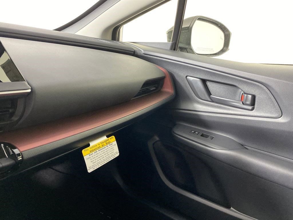 New 2026 Toyota Prius SE image 21