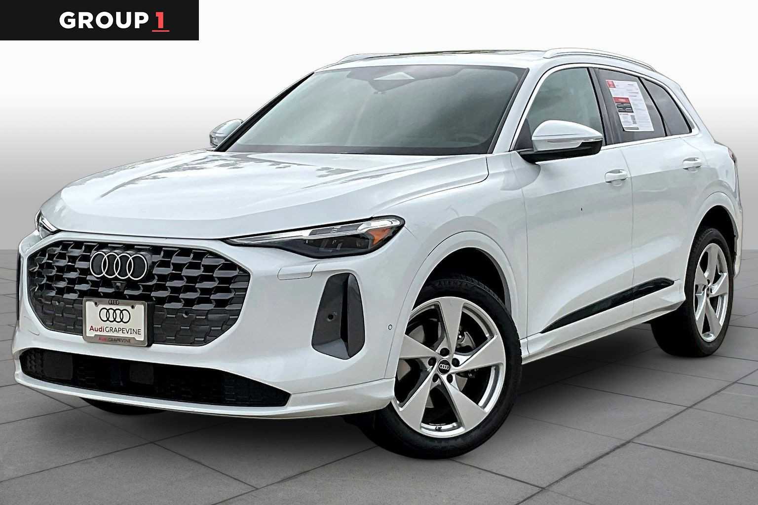 Used 2025 Audi Q5 Premium Plus w/ Premium Plus image 1