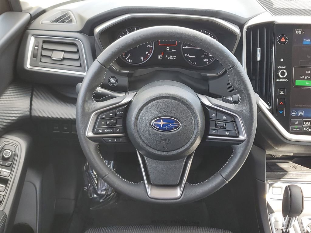Used 2025 Subaru Ascent Premium image 18