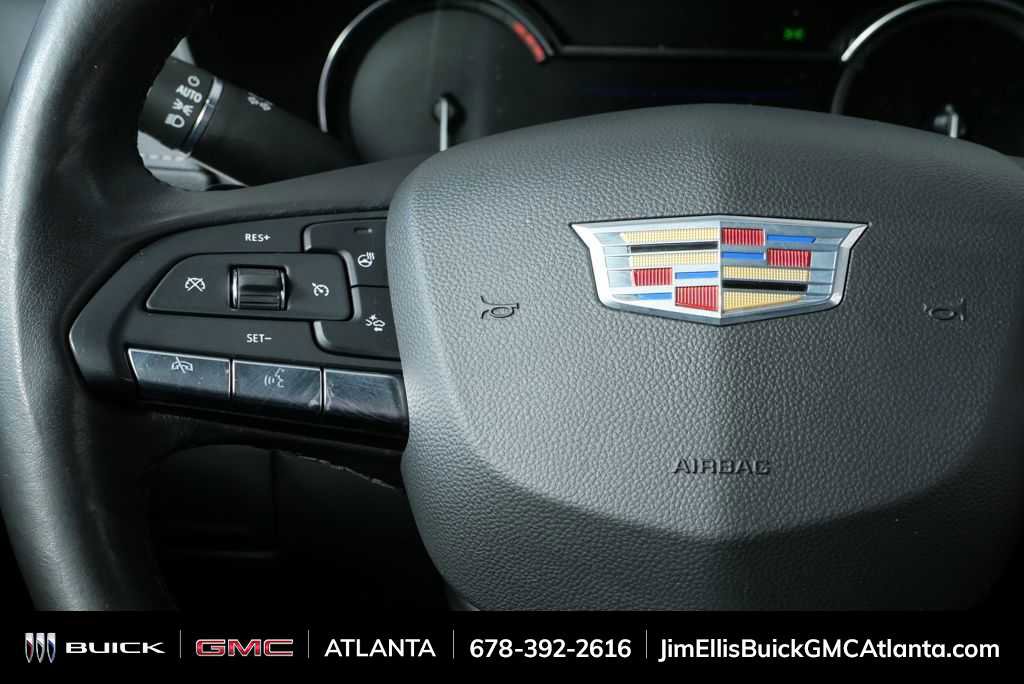 Used 2021 Cadillac XT4 Premium Luxury w/ Cold Weather Package image 11