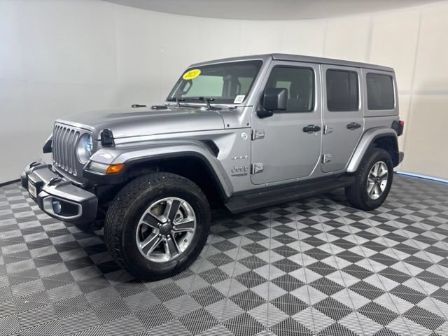 Used 2021 Jeep Wrangler Unlimited Sahara w/ LED Lighting Group AWD/4WD image 29