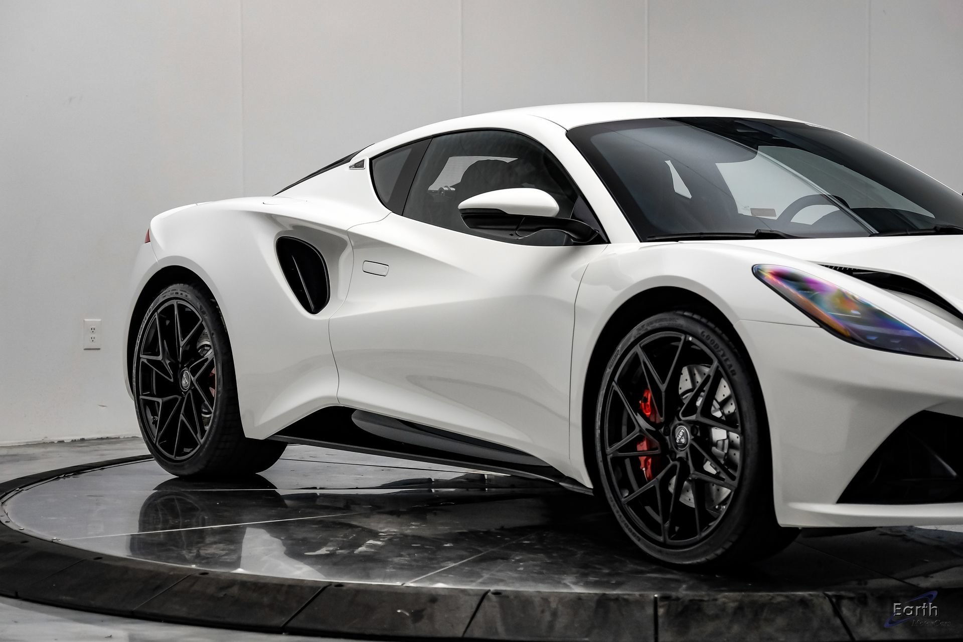 New 2026 Lotus Emira RWD image 32