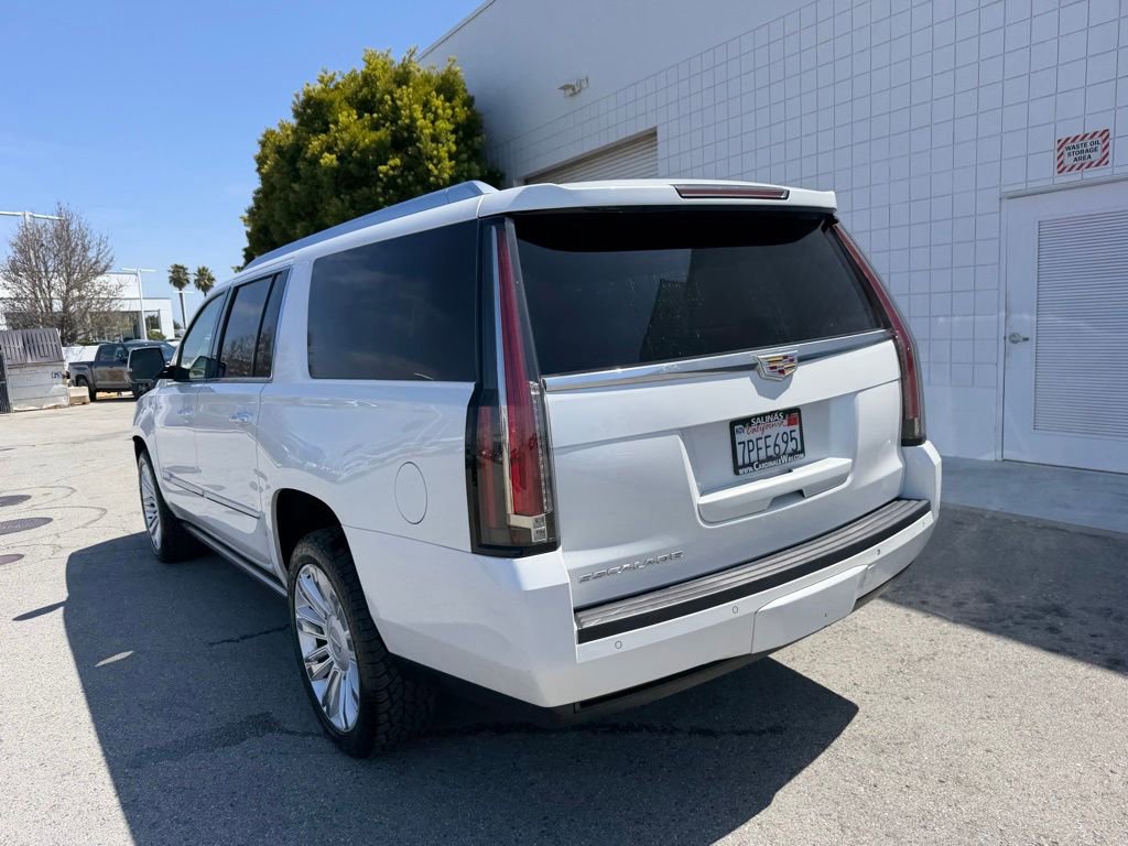 Used 2016 Cadillac Escalade ESV Platinum AWD/4WD image 4