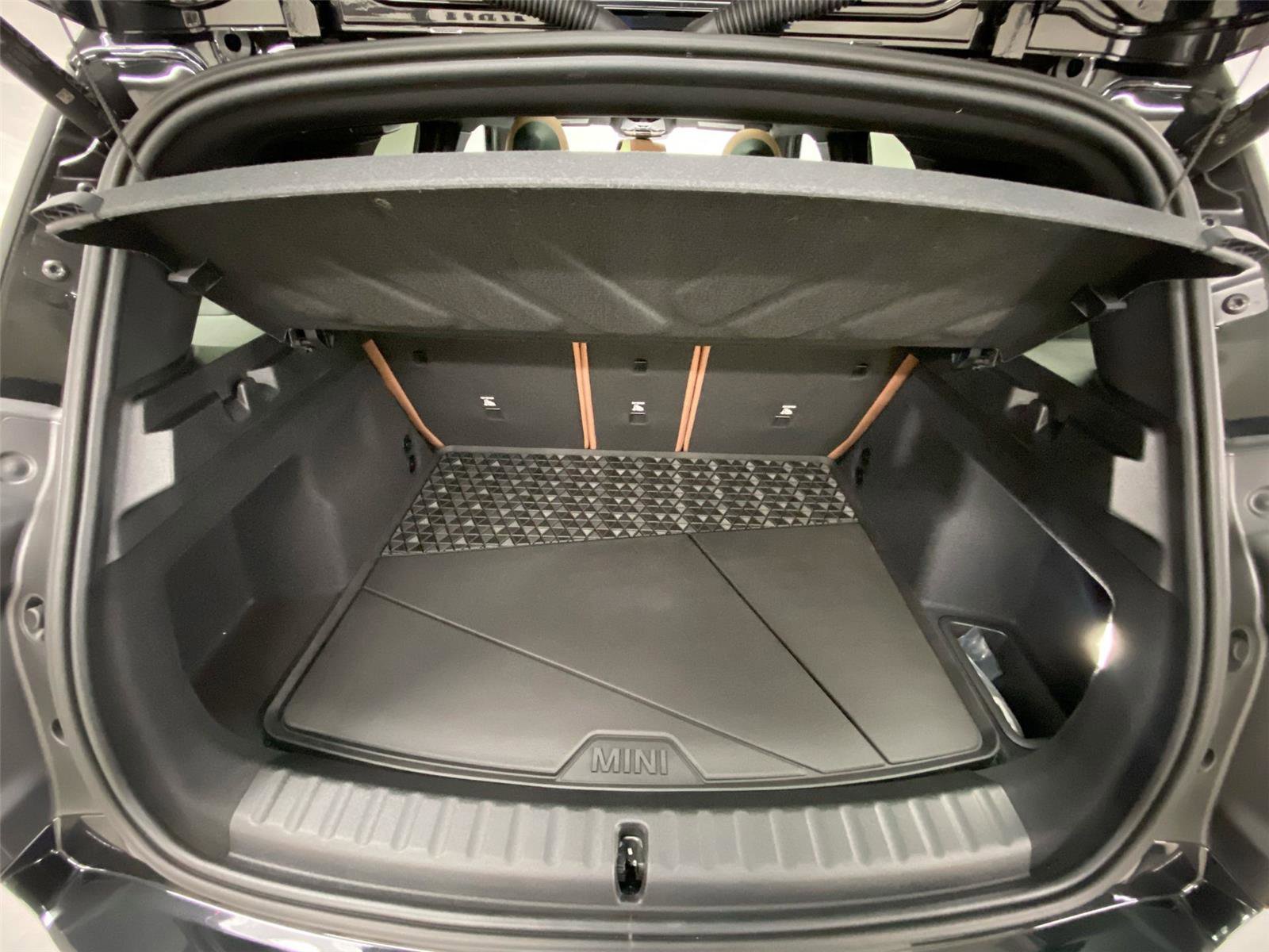 New 2025 MINI Cooper Countryman S w/ Comfort Package Max image 25