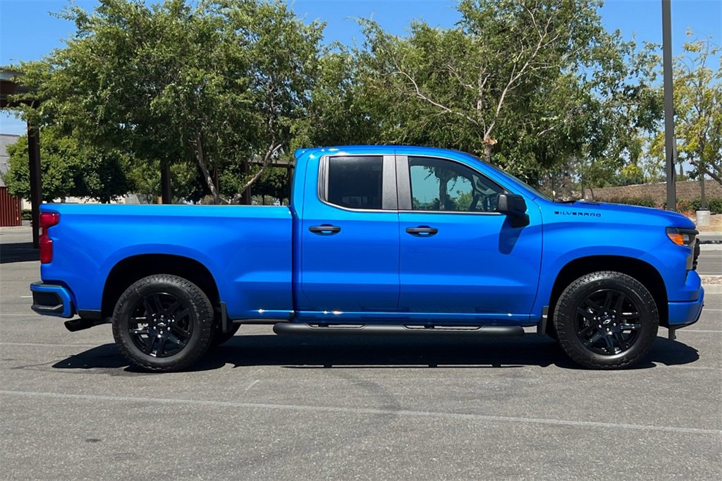 New 2025 Chevrolet Silverado 1500 Custom w/ Turbomax Blackout Package image 4