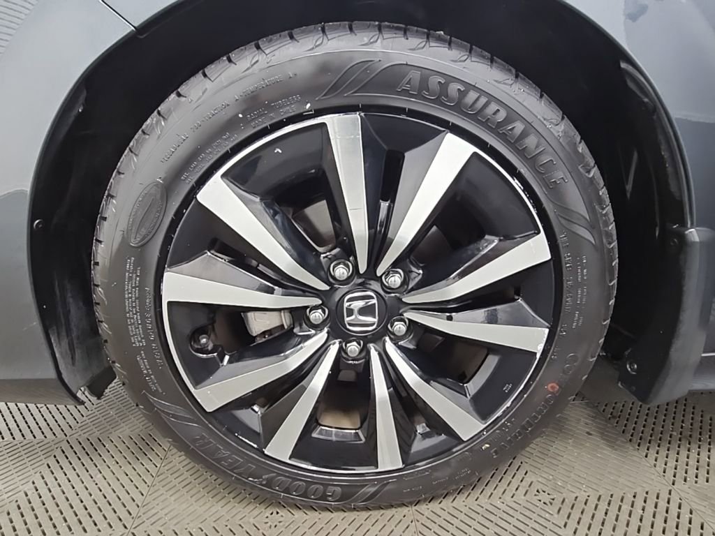 Used 2023 Honda Civic EX image 41