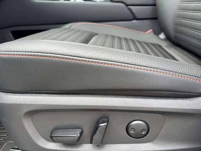 New 2026 Nissan Pathfinder Rock Creek AWD/4WD image 12