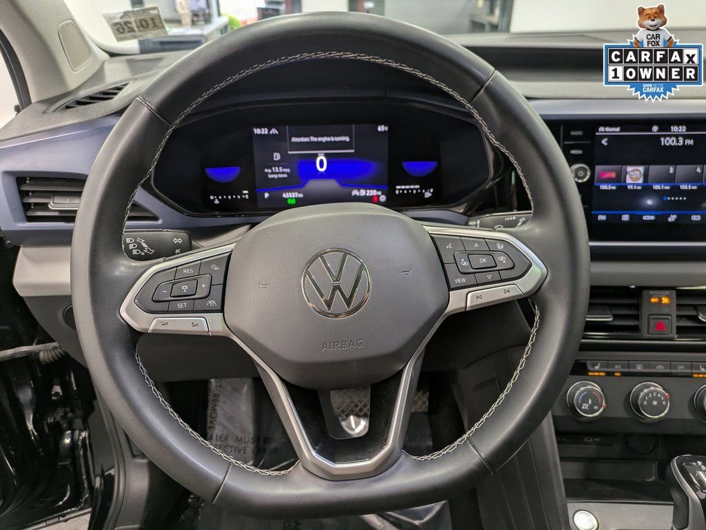 Used 2022 Volkswagen Taos SE w/ Panoramic Sunroof Package image 21