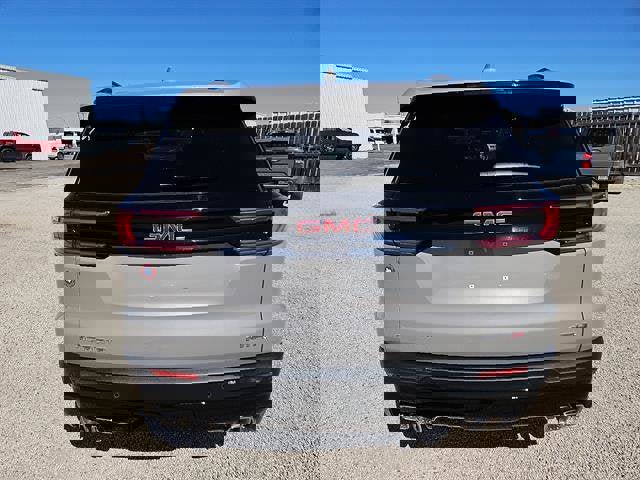 New 2026 GMC Acadia AT4 image 4