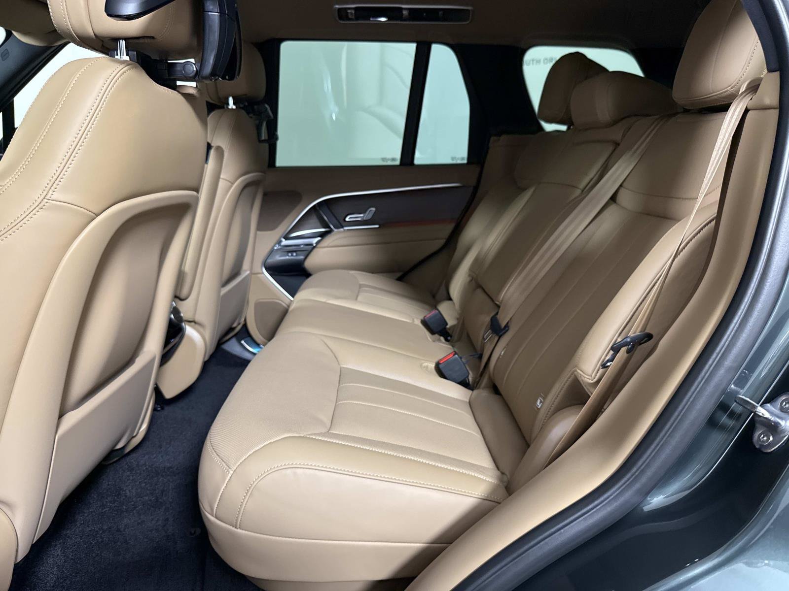 New 2026 Land Rover Range Rover SE AWD/4WD image 14