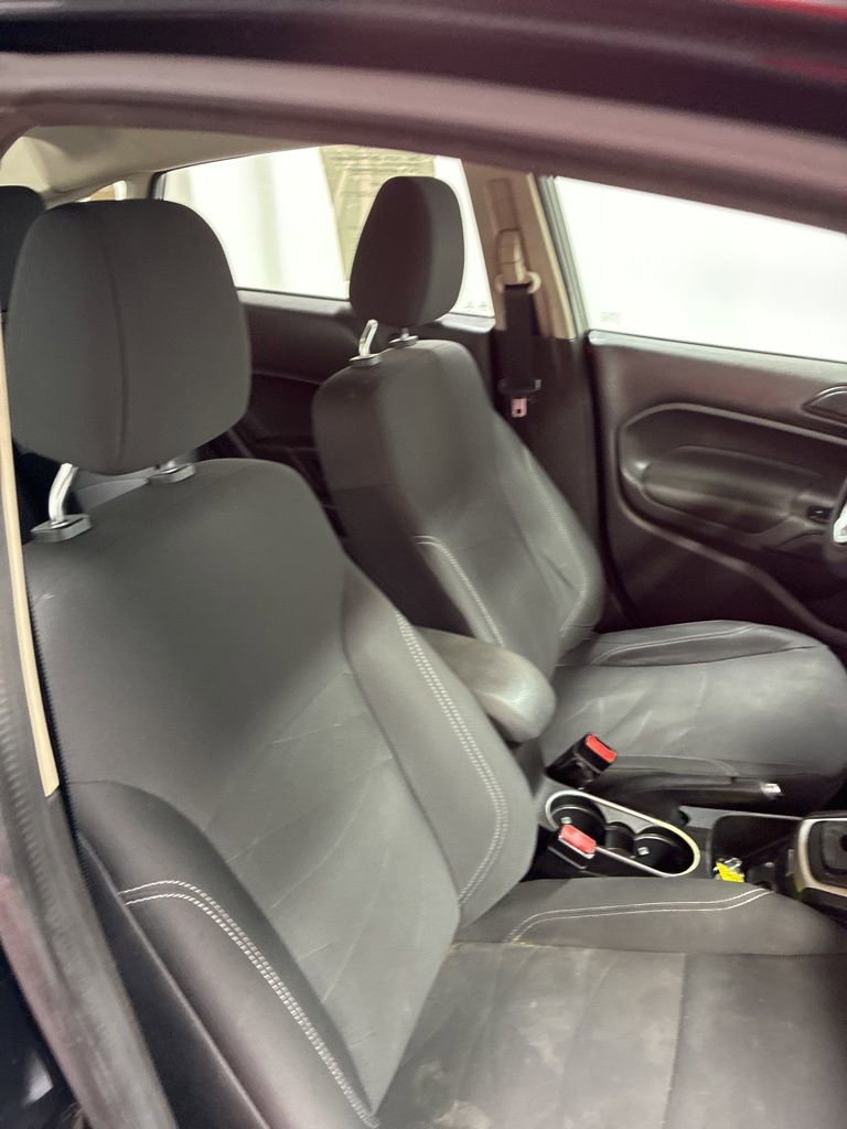 Used 2019 Ford Fiesta SE image 24