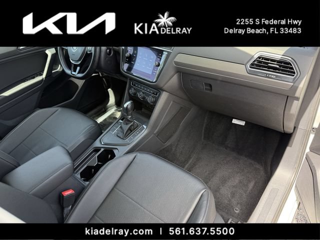 Used 2019 Volkswagen Tiguan SE w/ Panoramic Sunroof Package FWD image 10