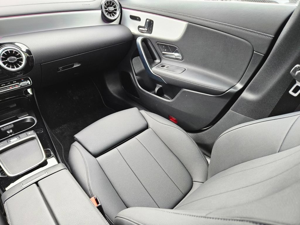 Used 2026 Mercedes-Benz CLA 250 4MATIC image 14