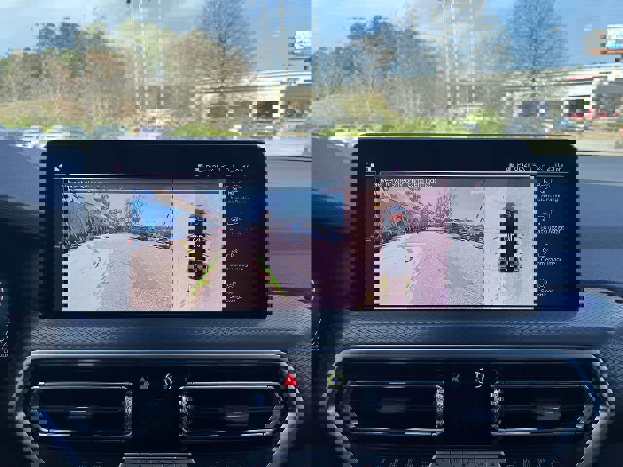 Certified 2025 BMW X4 xDrive30i image 25