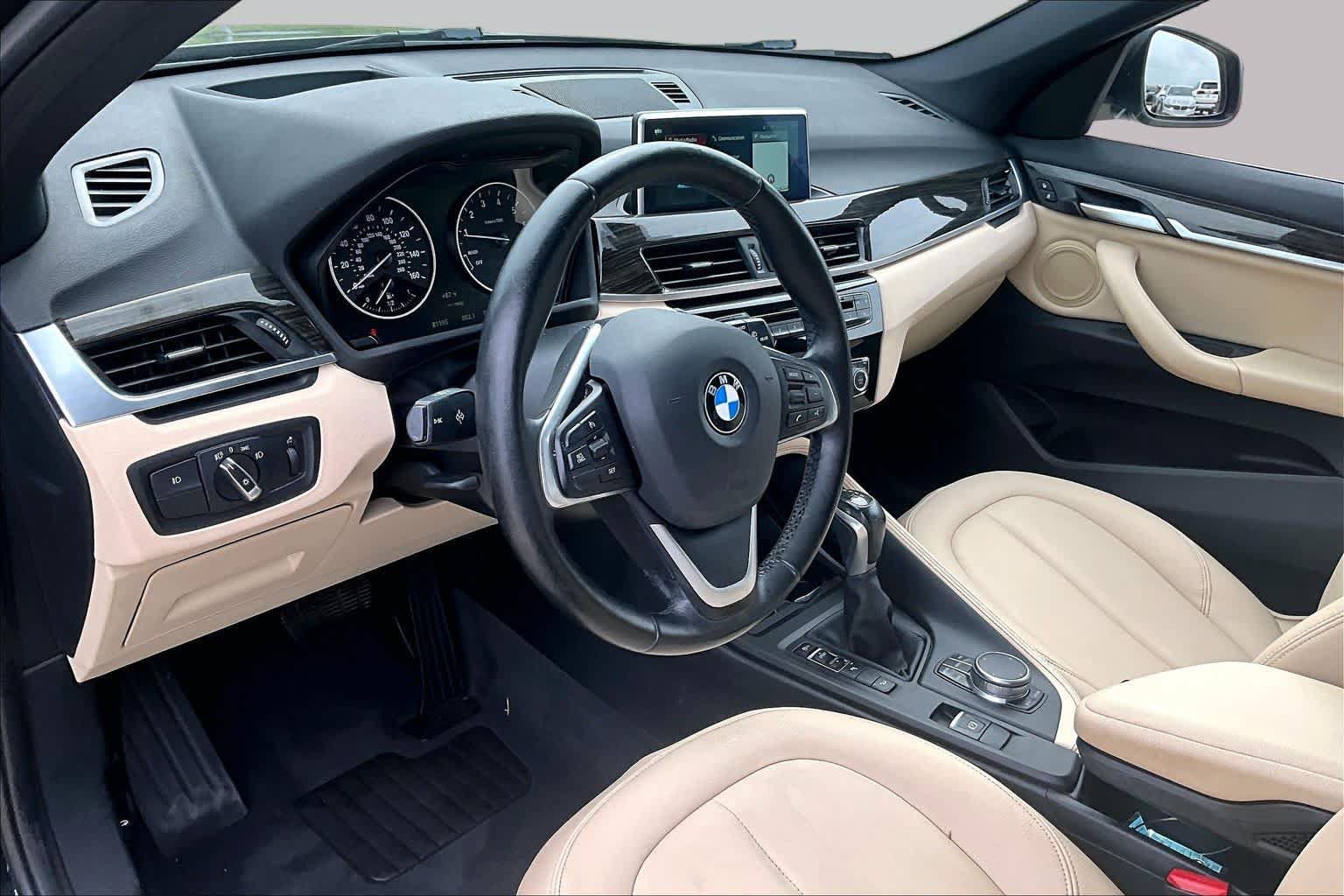 Used 2018 BMW X1 xDrive28i AWD/4WD image 16