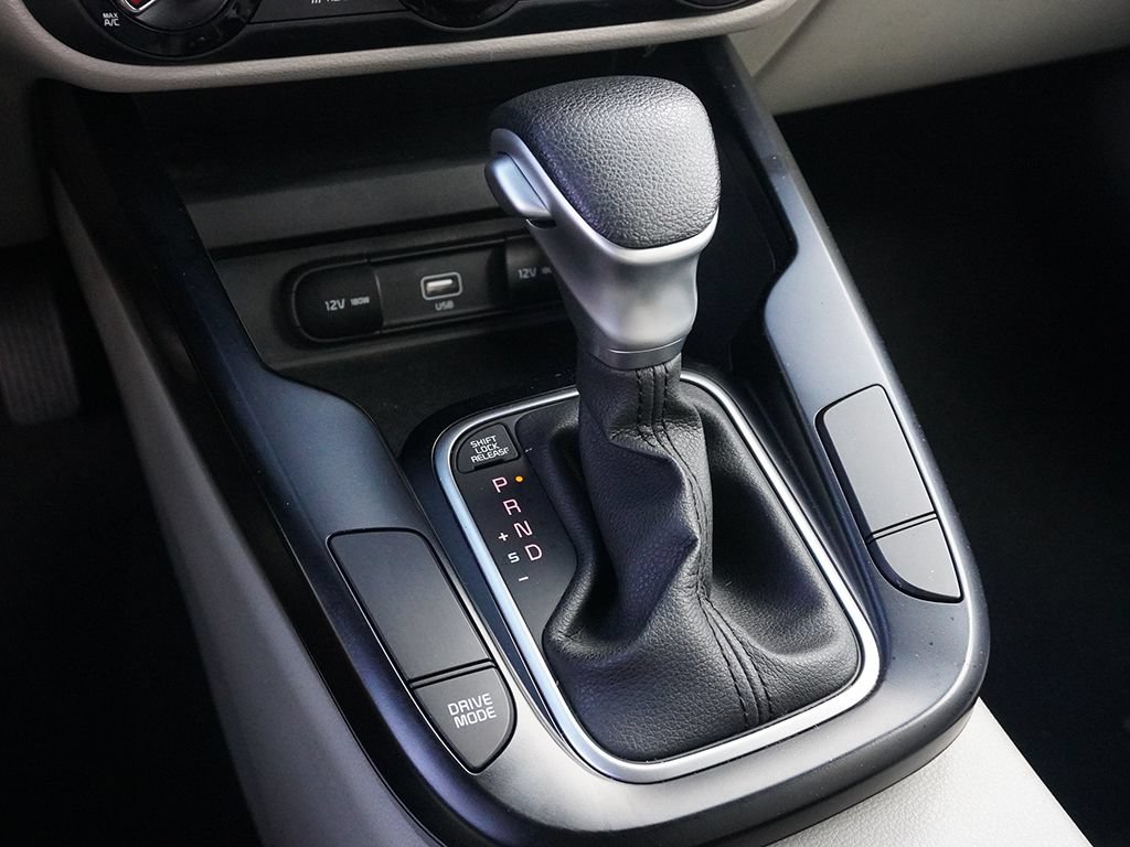 Used 2020 Kia Soul LX FWD image 46