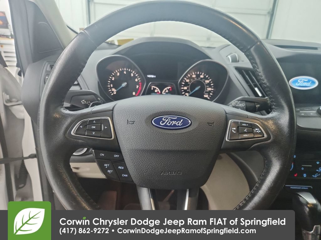 Used 2017 Ford Escape SE w/ SE Leather Comfort Package AWD/4WD image 21