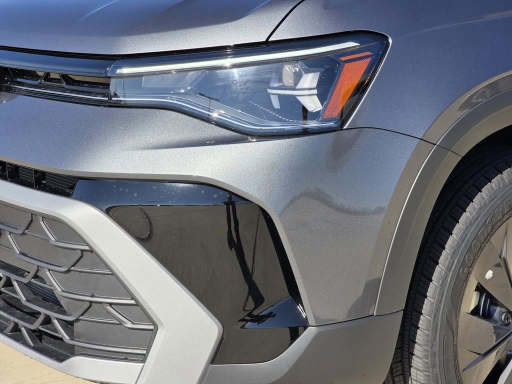 New 2026 Volkswagen Taos S FWD image 7