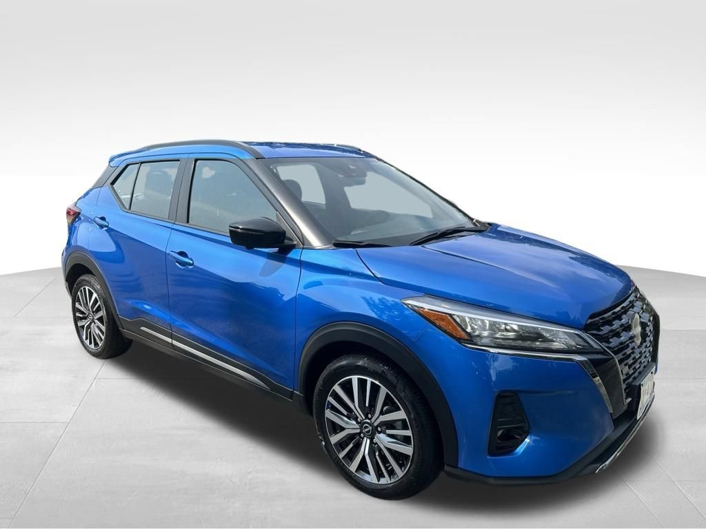 Used 2024 Nissan Kicks SR FWD image 8
