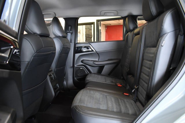 New 2026 Mitsubishi Outlander SE AWD/4WD image 23